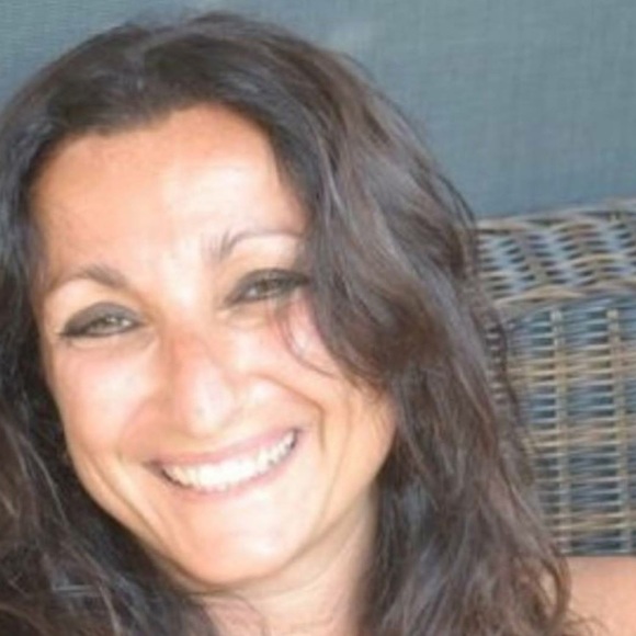 Meet your Posher, Sandrine - Picture 4 of 7